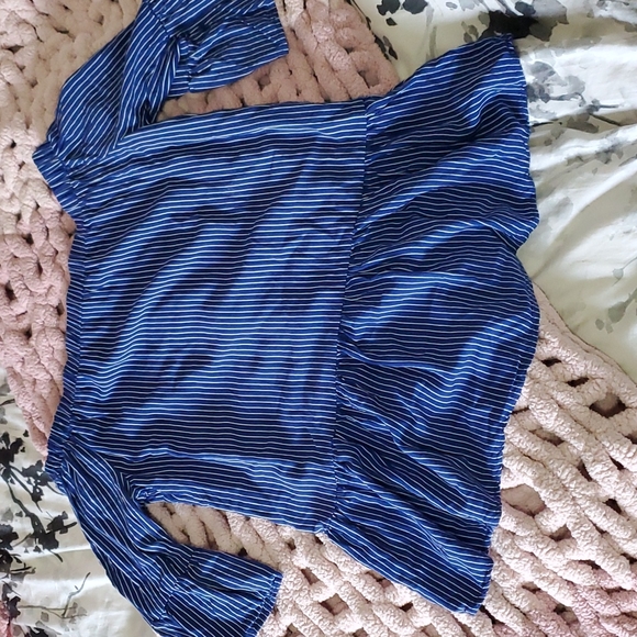 Off the shoulder top - Picture 8 of 9